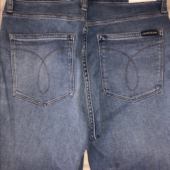 Calvin Klein Jeans - Picture 3 of 4